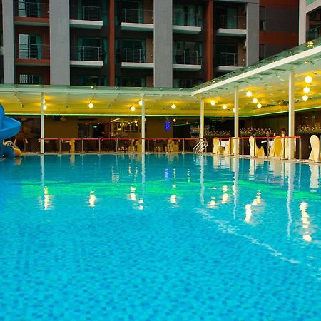 Foshan Juntao Business Hotel Dış mekan fotoğraf